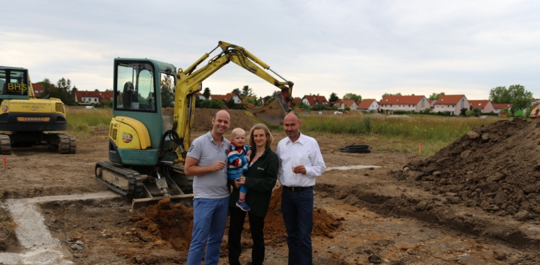 Nach harter körperlicher Arbeit, darf man anstoßen